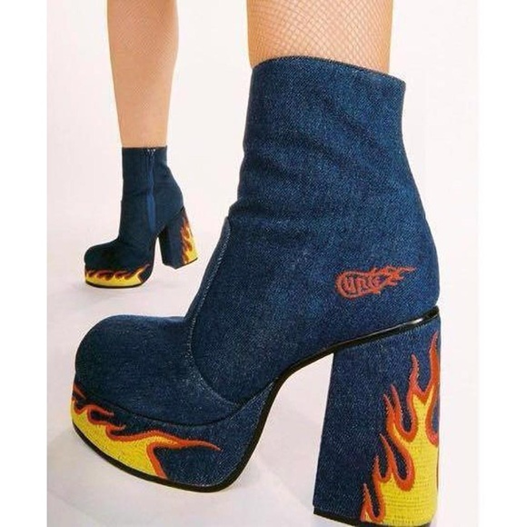 ❌SOLD❌UNIF Stax Denim Flame Platform Boots - Picture 5 of 7